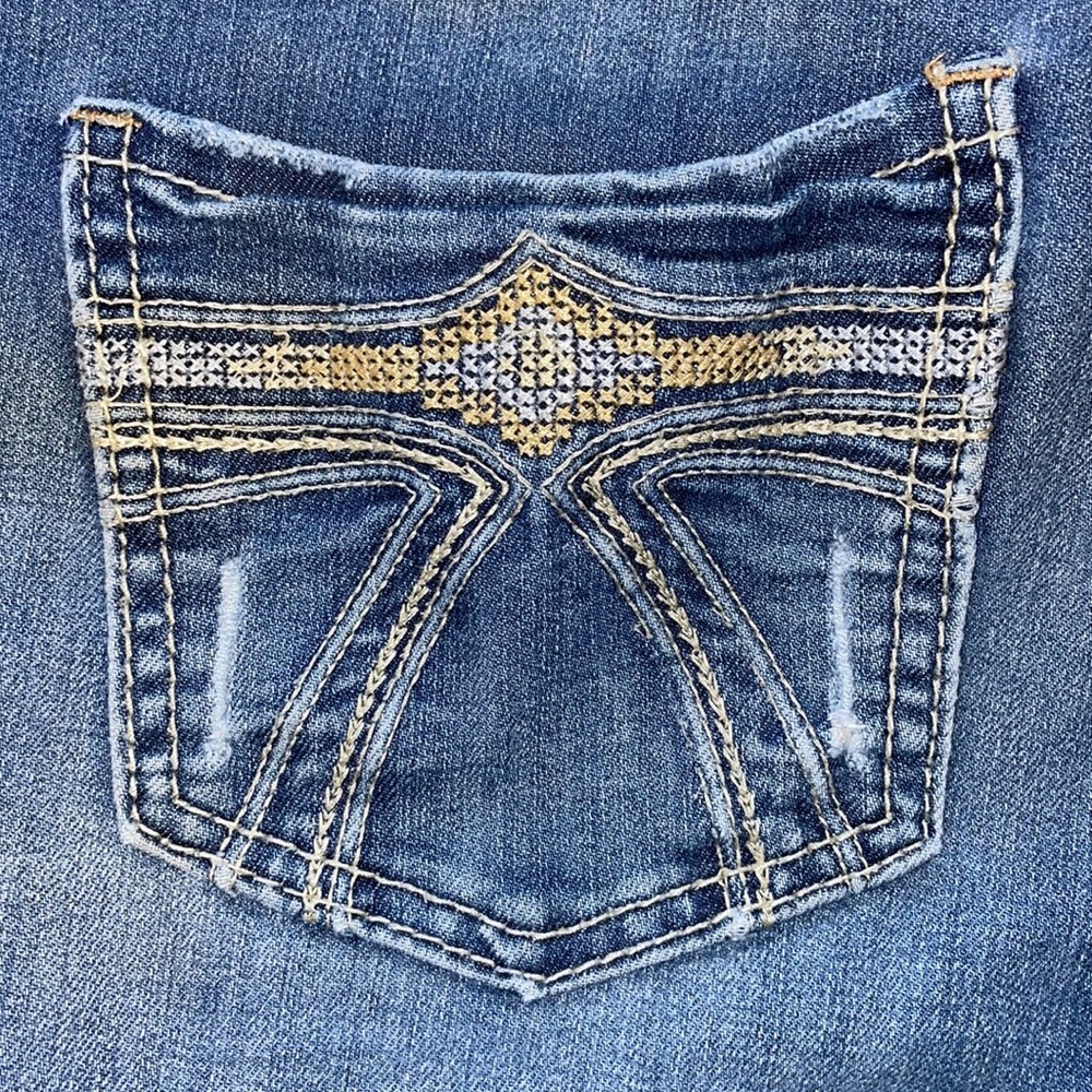 Seven7 Mid Rise Skinny Distressed Jeans - Picture 9 of 10